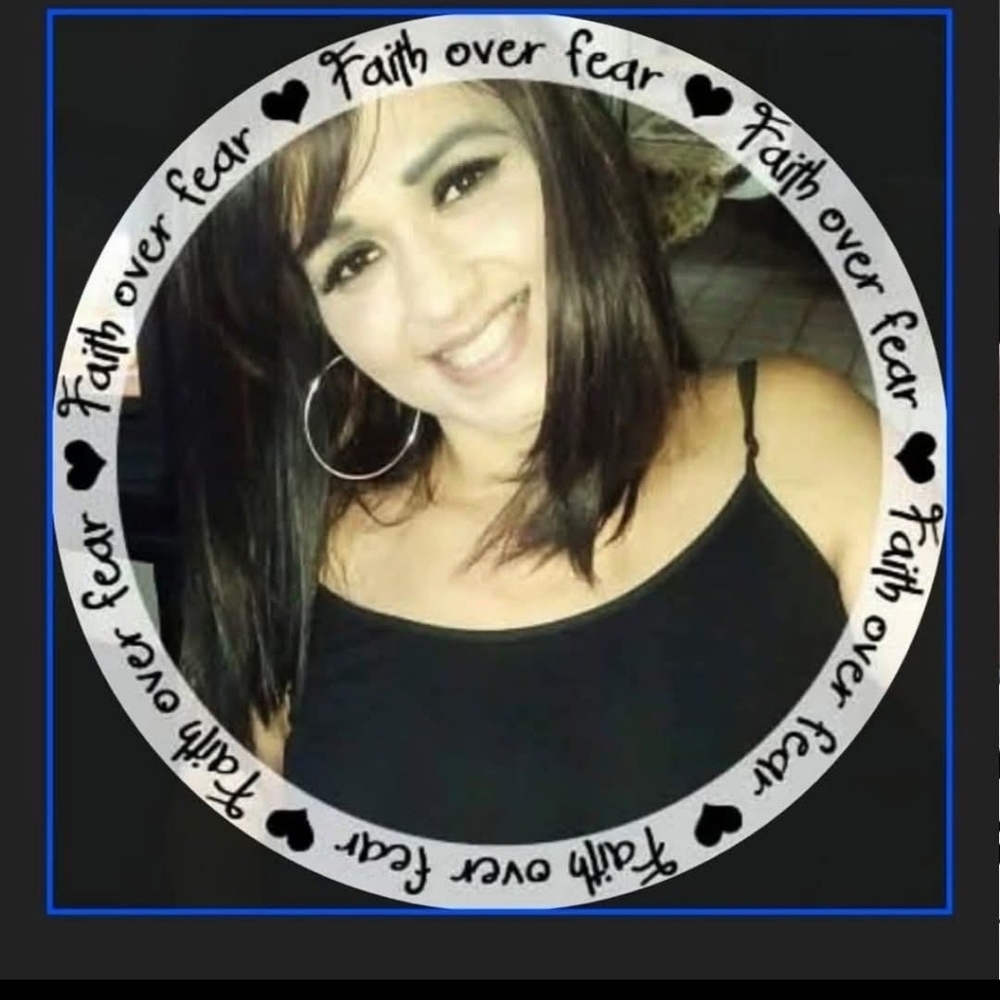 Meet your Posher, Sandy